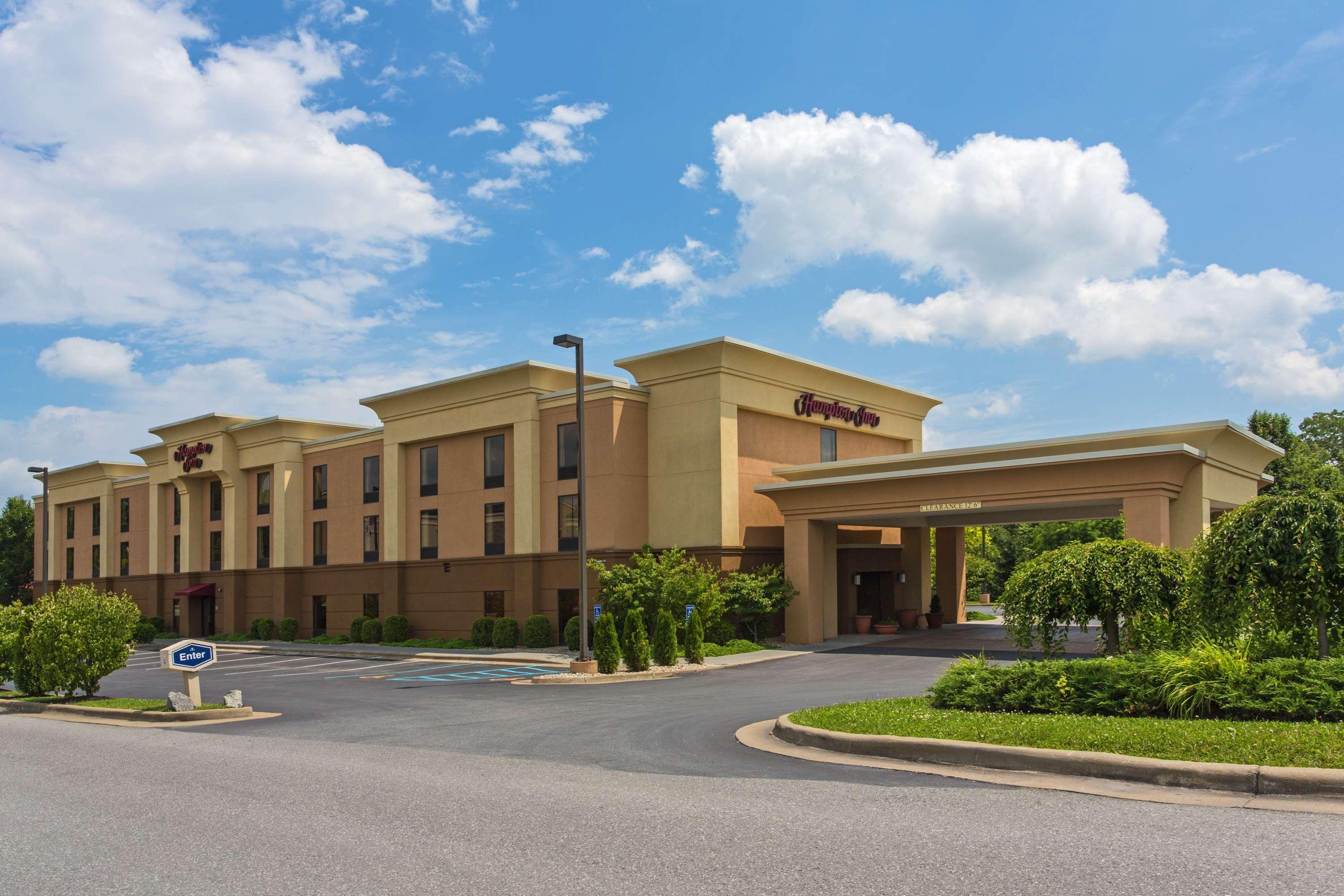 Hampton Inn Lewisburg Exterior photo